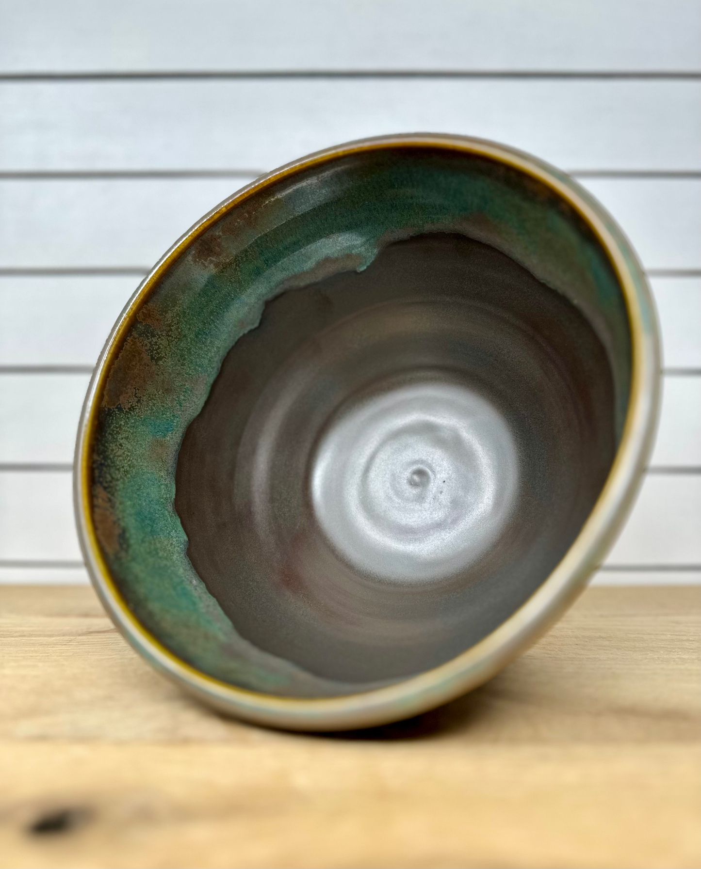 Medium Ceramic Bowl in Matcha Walnut image 1