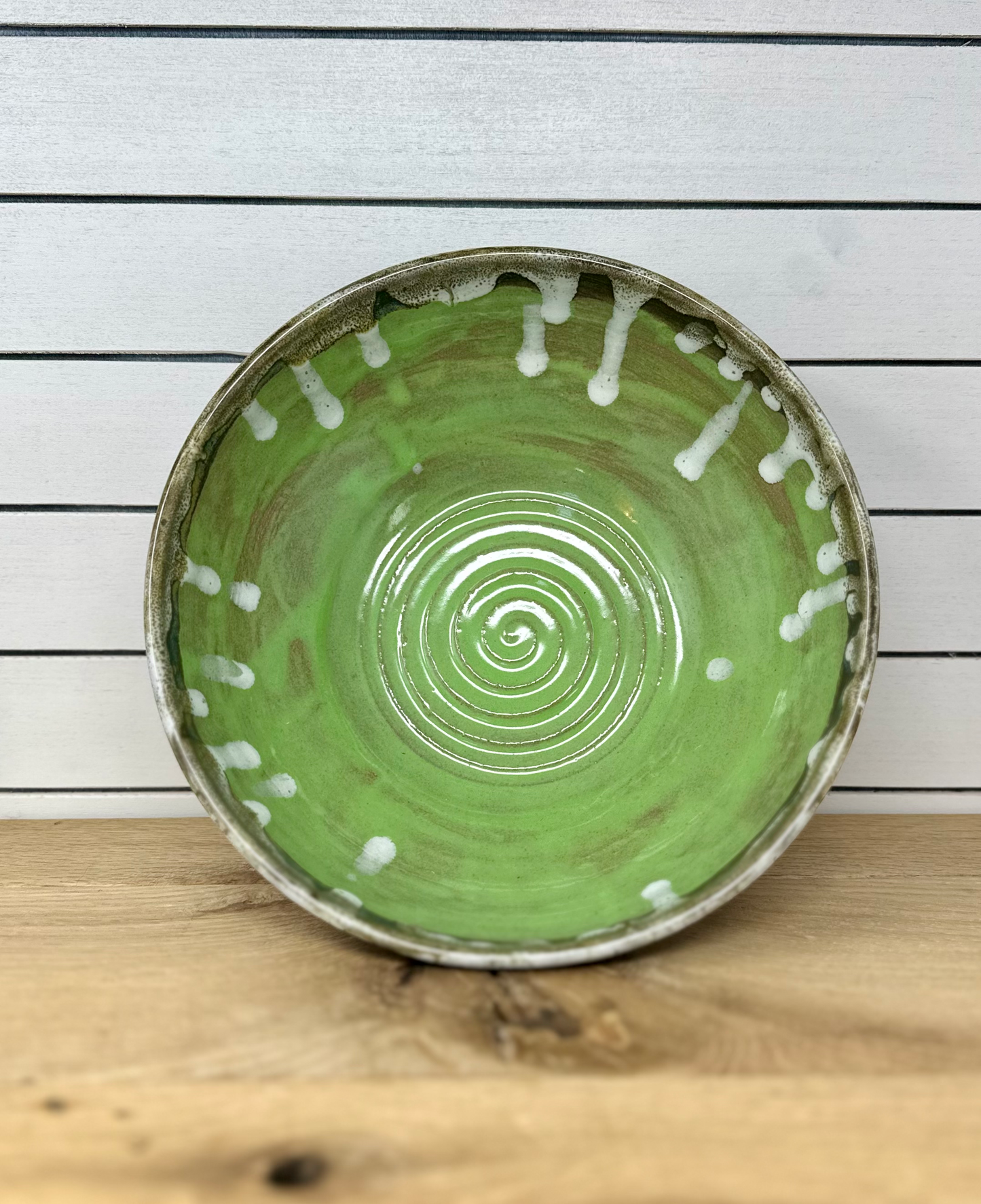 Medium Bowl image 0