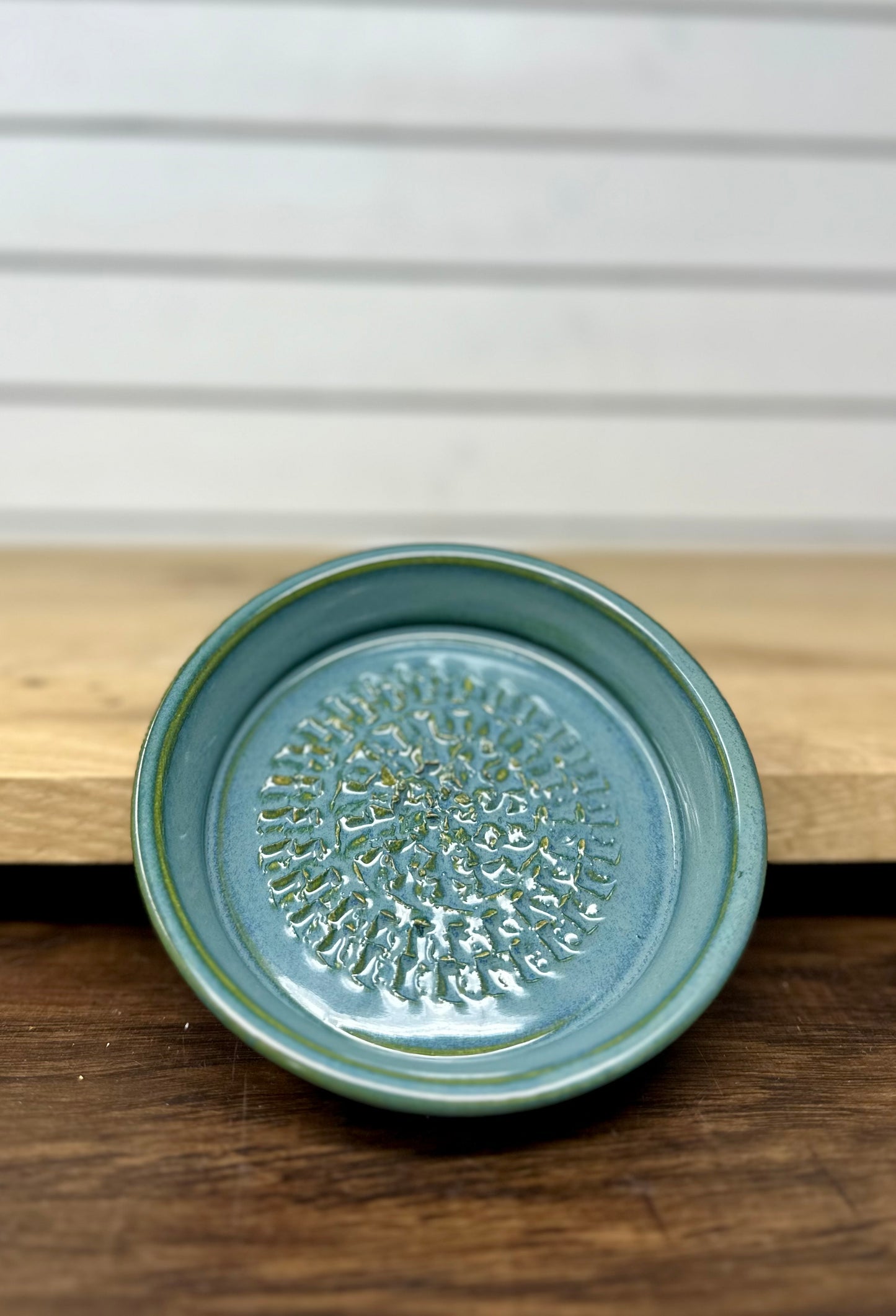 Ceramic Garlic Grater