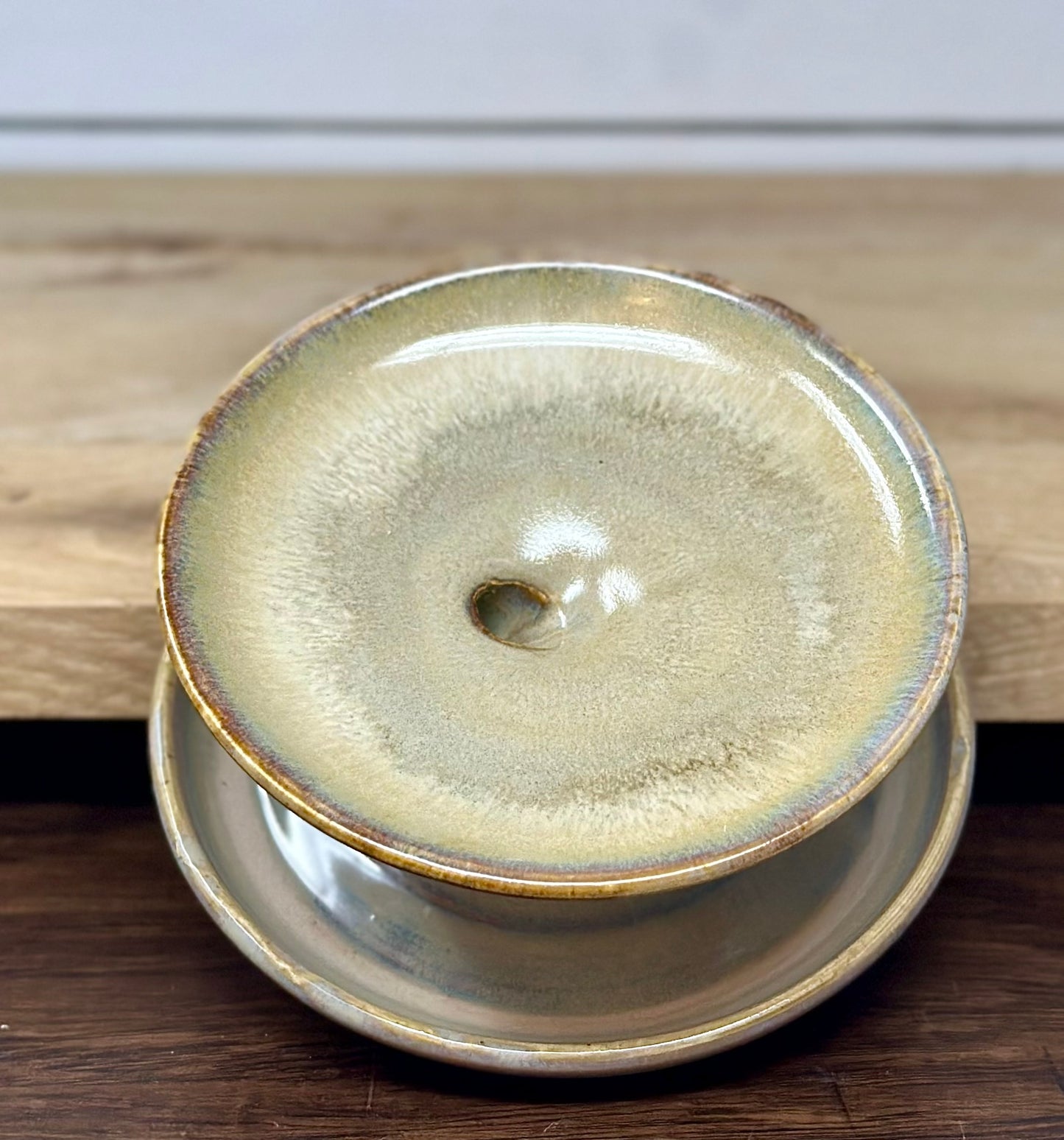 Ceramic Soap Dish with Drainage