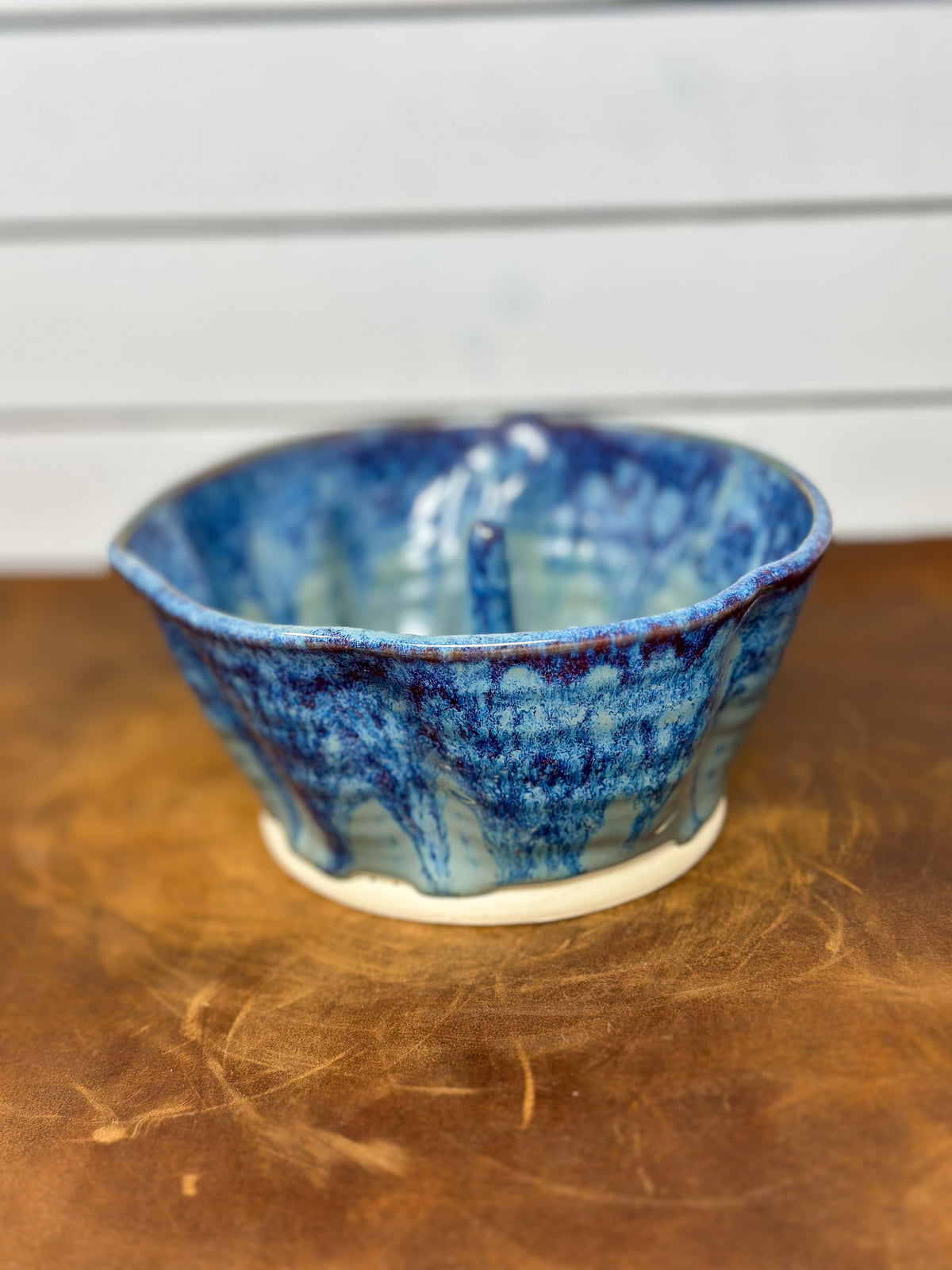 Red Sea Pottery Ring Holder