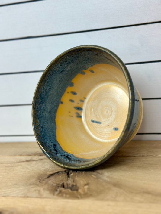 Medium Bowl in Blue Surf image 1
