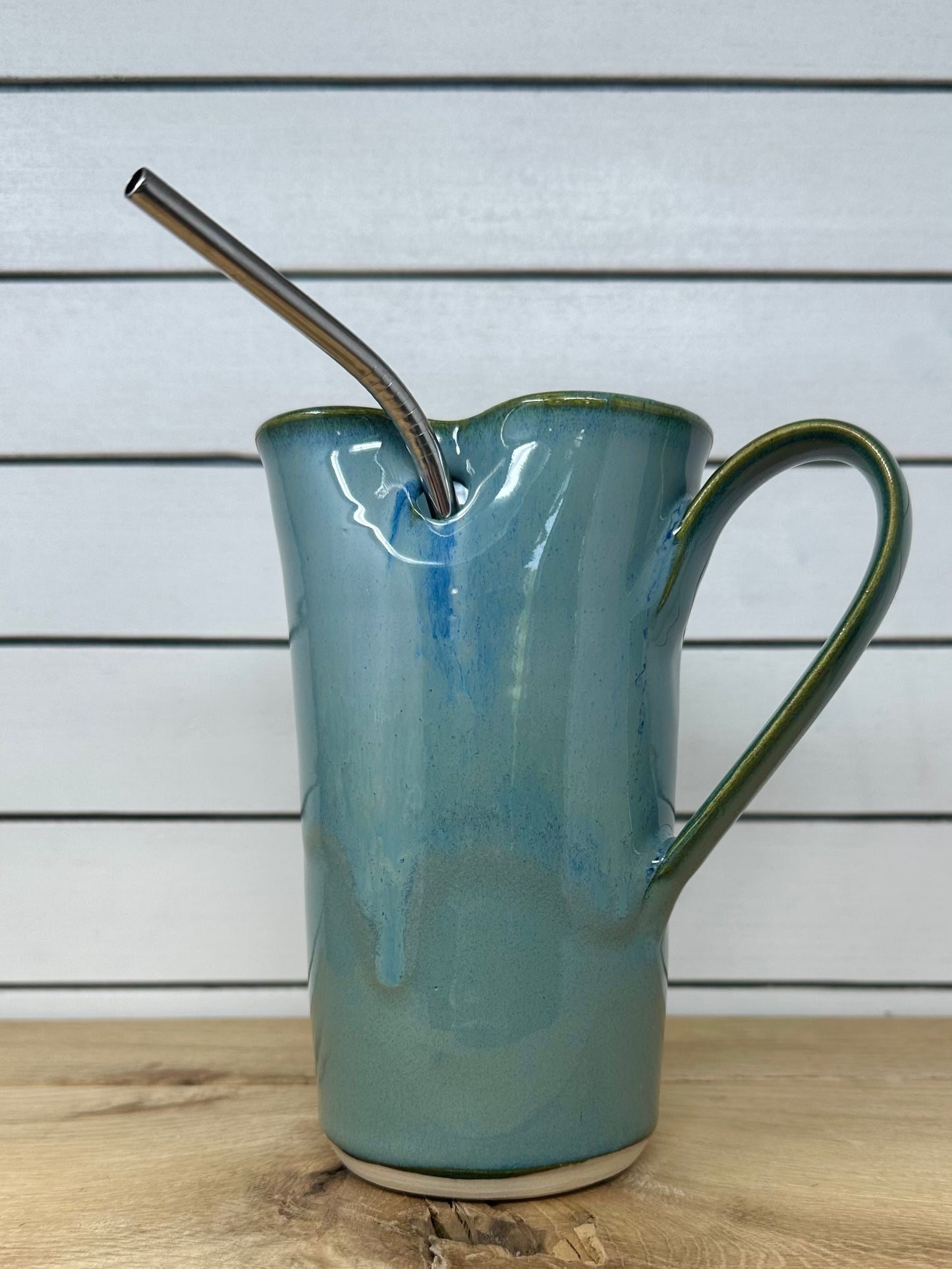 Tall Straw Tumbler with Handle