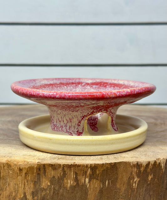 Pedestal Soap Dish with Drainage