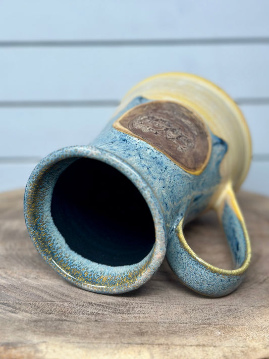 Vintage Winter Cabin Logo Mug