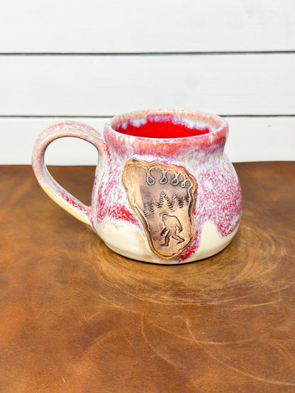 Strawberry Shortcake Bigfoot Footprint Medallion Mug
